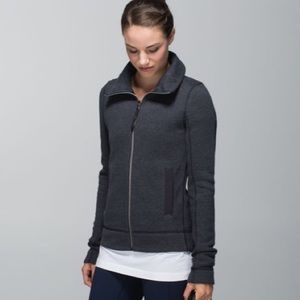 lululemon athletica Jackets & Coats - ~ Lululemon En Route Jacket Size 6 ~ lululemon athletica Jackets & Coats - ~ Lululemon En Route Jacket Size 6 ~
